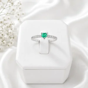 ANILLO ESMERALDA CORAZON 11 Anillo Esmeralda Corazón
